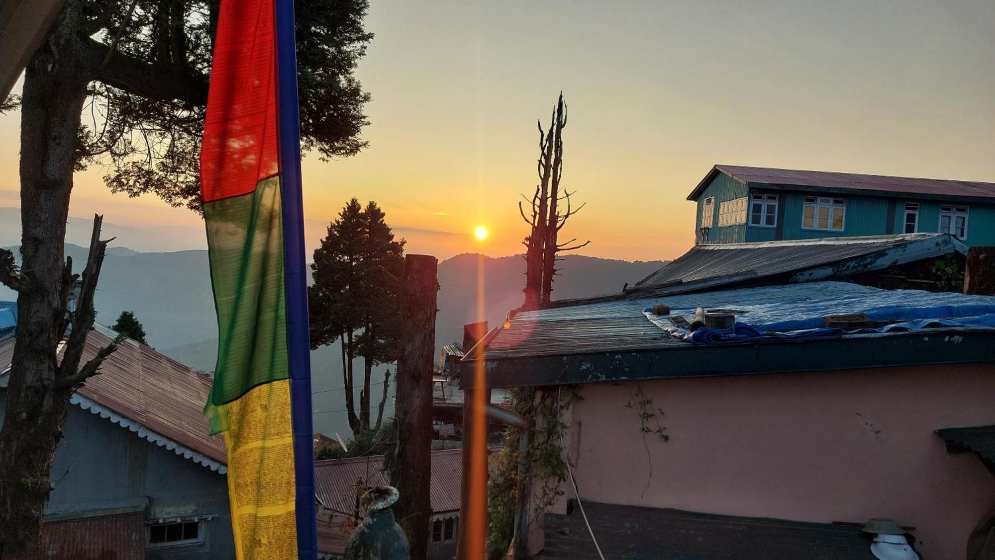 Indivar Homestay Darjeeling  Ngoại thất bức ảnh