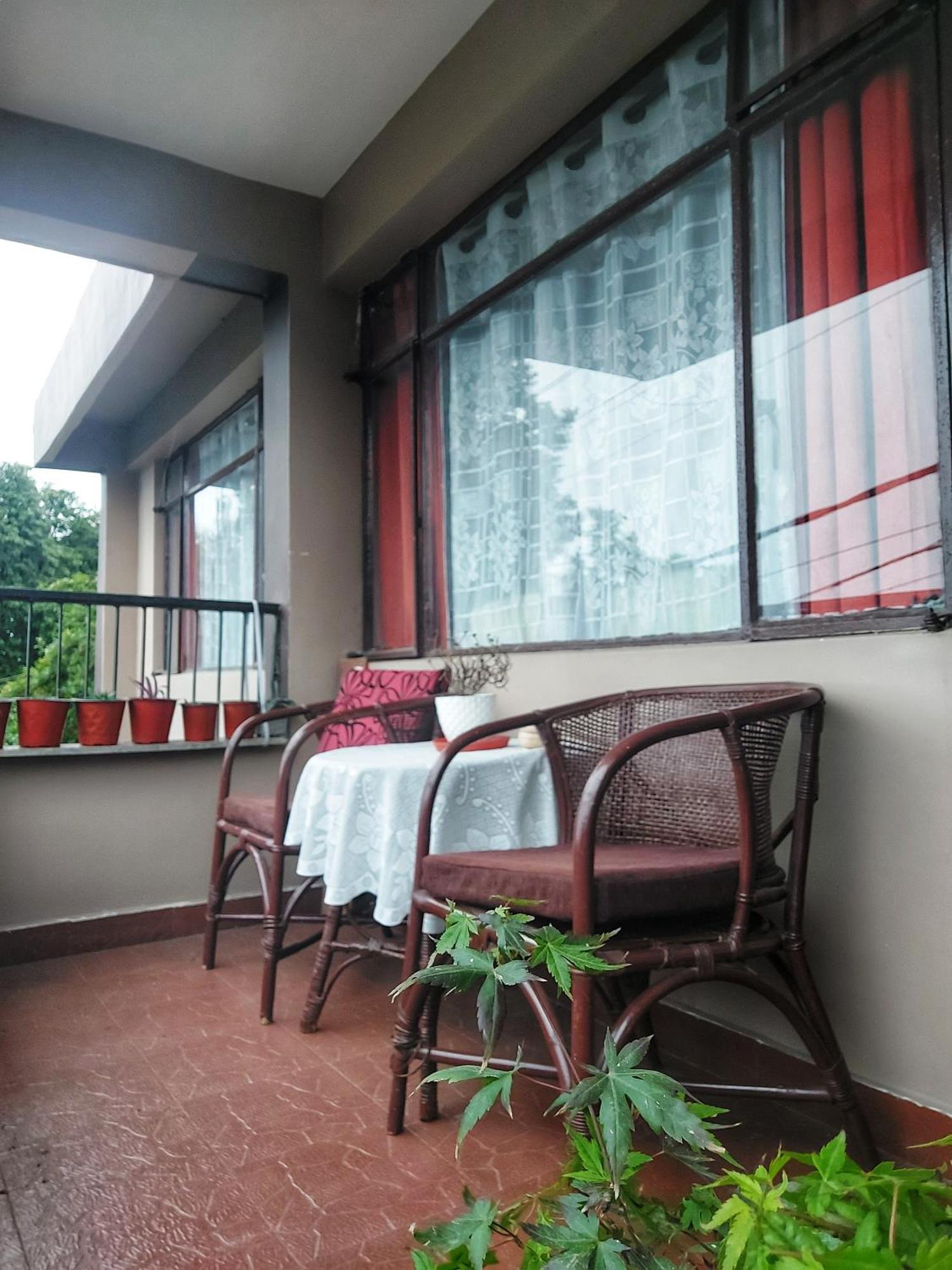 Indivar Homestay Darjeeling  Ngoại thất bức ảnh