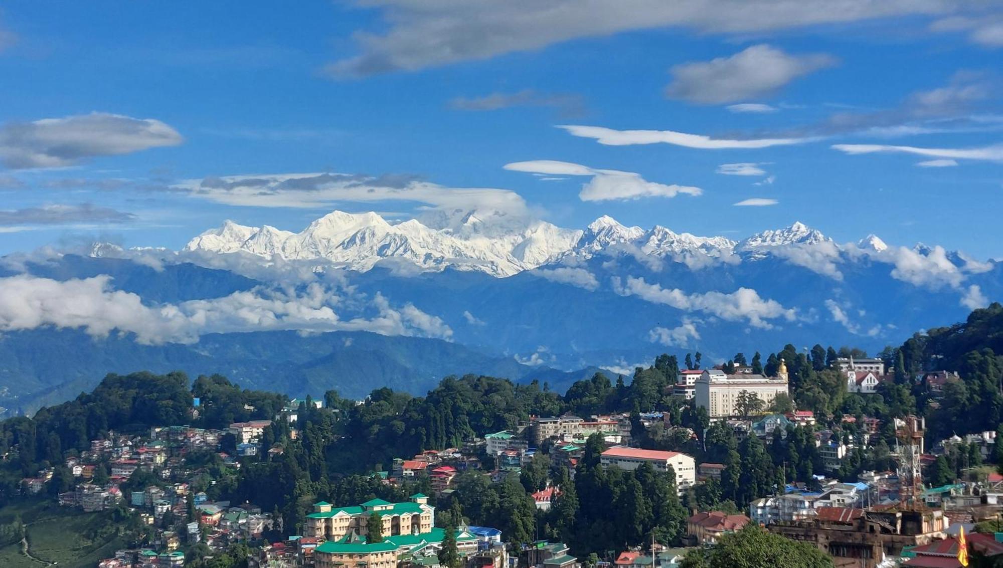Indivar Homestay Darjeeling  Ngoại thất bức ảnh