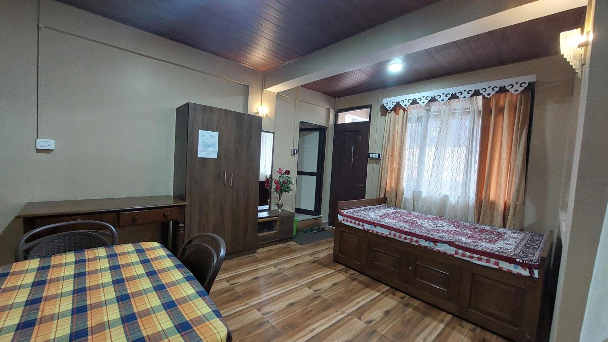 Indivar Homestay Darjeeling  Ngoại thất bức ảnh